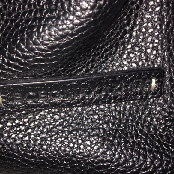 BCBG MaxAzaria black Shoulder Bag - Picture 2 of 10